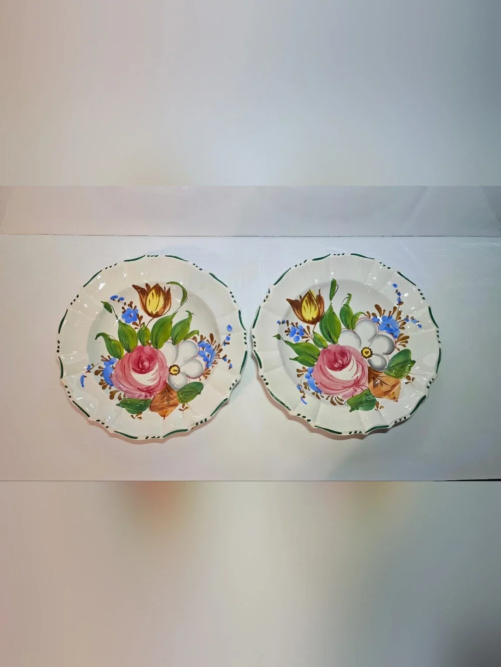 Italian Renaissance Revival Nove Rose Bowl 9.5